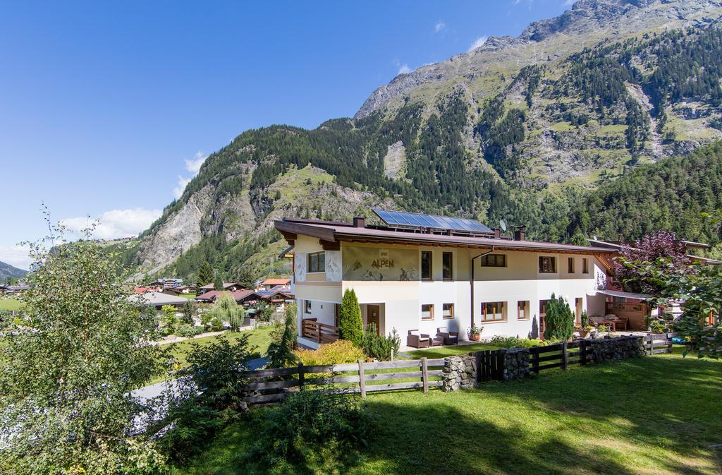Apart Alpen Лангенфельд Экстерьер фото